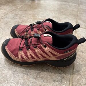 SALOMAN XA Pro Womens Coral  SIZE 6 Waterproof Hiking Crosstraining Casual